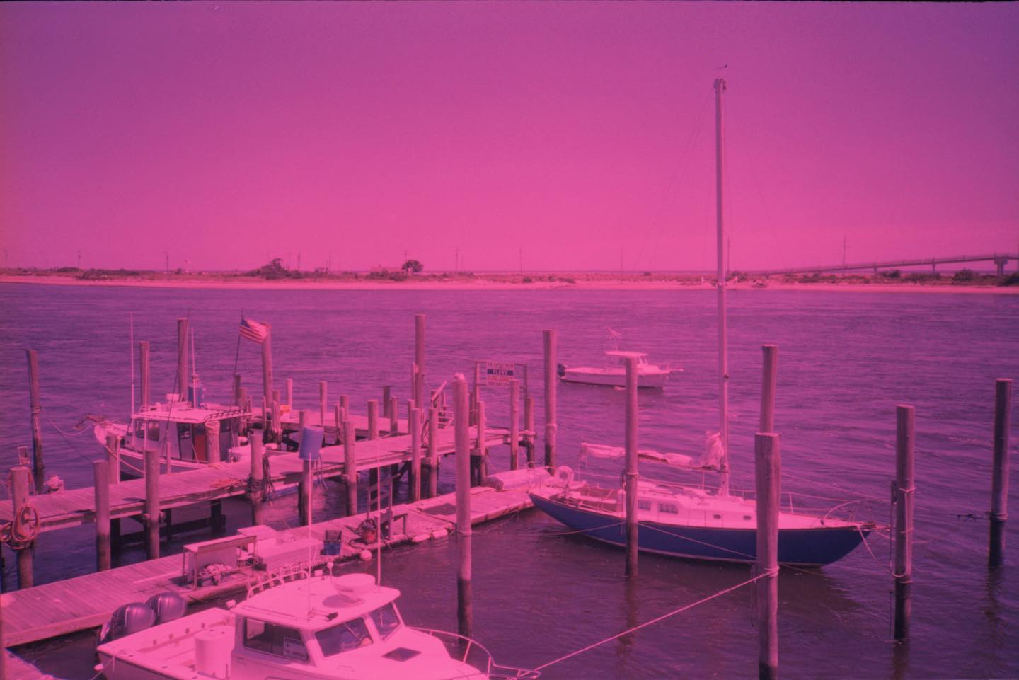 Harbor. 
Shot with my #olympusxa on well-expired Mitsubishi MXIII-100, with all the funky colors that that implies. #film #filmphotography #expiredfilm #mitsubishimxiii100 #shootfilmstaybroke