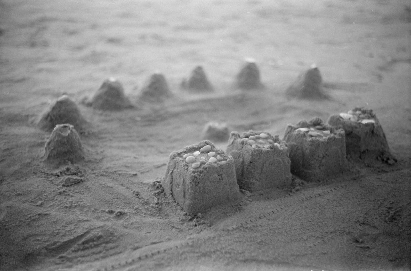 Sand Castles at Sunset

Left behind by a family visiting the beach. #rollfilmweek #rollfilmweek2020 #film #filmphotography #contaxiii Day 2, 2/2.