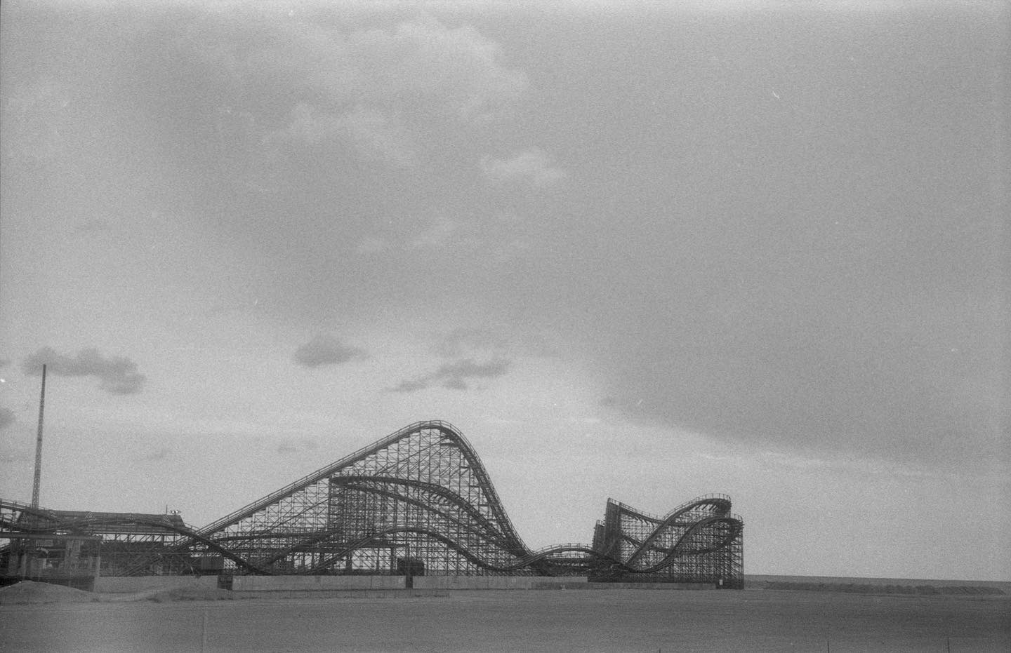 Roller Coaster

Most of the rides on the Wildwood boardwalk are on piers like this. #film #filmphotography #filmphoto #staybrokeshootfilm #contaxiii #polypanf50 #rodinal