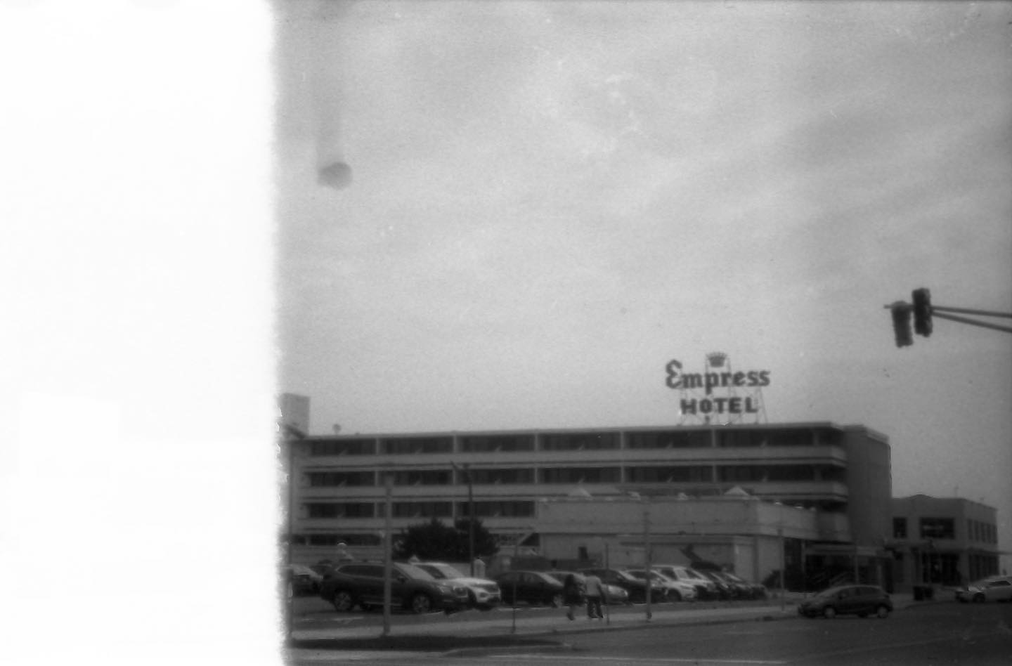 Empress Hotel

Shot in Asbury Park with my #contaxiiia on @kodak Eastman No. 10 #film that expired in March, 1931 (yes, the film expired more than 90 years ago). Developed in #hc110, 45 ml of syrup to 450 ml of water, at 40 degrees Fahrenheit (5 degrees Celsius) for 9 minutes. 1/25 seconds at f/1.5. #filmphotography #staybrokeshootfilm #allthroughalenspodcast #fossilizedfilm
